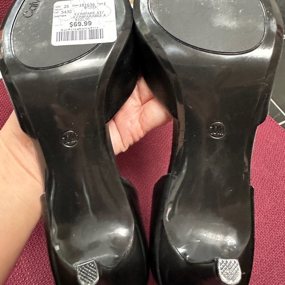 brand new Calvin Klein Womens Gloria Pump - Picture 10 of 12